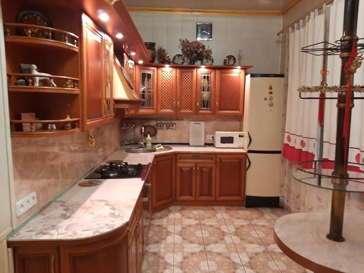 Куренiвський Двiр Kiev Villa