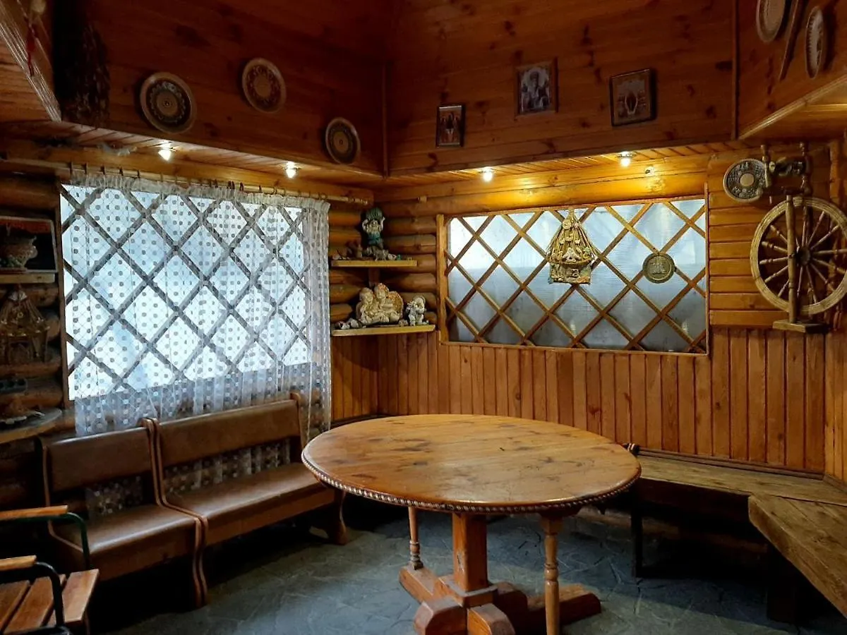 Куренiвський Двiр Kiev Villa